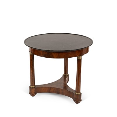 Lot 812 - An Empire mahogany centre table