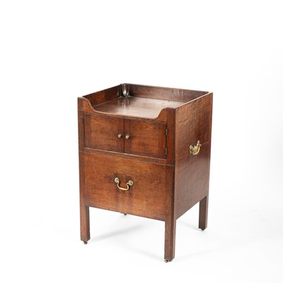 Lot 65 - A George III mahogany bedside commode