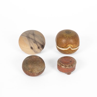 Lot 423 - Four circular lidded boxes