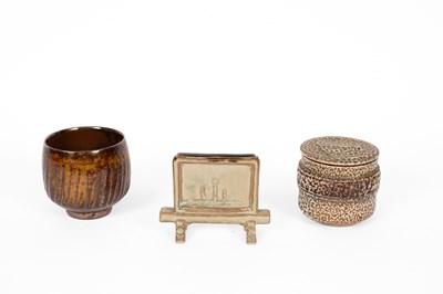 Lot 425 - A small pottery model of a screen decorated a fish to one side