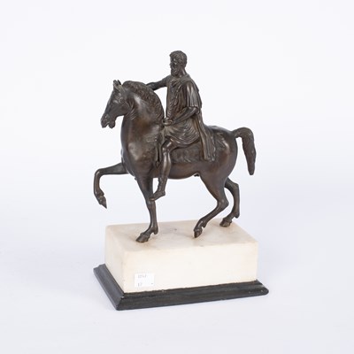 Lot 667 - A Grand Tour type equestrian bronze figure of Marcus Aurelius