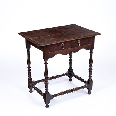 Lot 862 - An 18th Century oak table