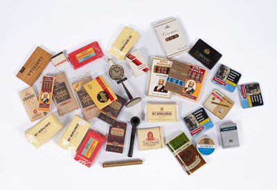 Lot 1231 - A quantity of cigars and cigarettes