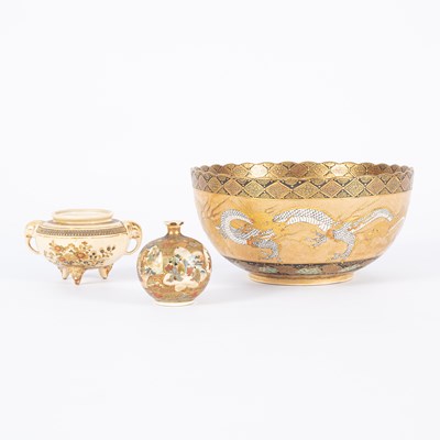 Lot 229 - A Japanese Satsuma bowl