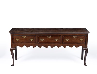 Lot 885 - An 18th Century oak dresser base