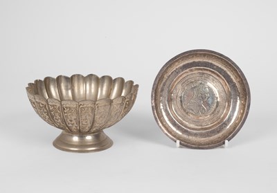 Lot 122 - A white metal dish