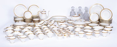 Lot 1202 - An Aynsley 'Elizabeth' pattern part dinner, tea and coffee service
