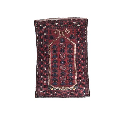 Lot 980 - A Kizil Ayak prayer rug