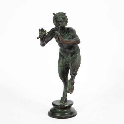 Lot 1039 - A Grand Tour style bronze figure