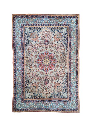 Lot 966 - A large Isfahan carpet