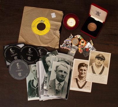 Lot 498 - A group of cricketing memorabilia