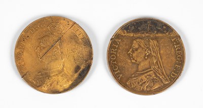 Lot 94 - Two Victorian gold £5 coins