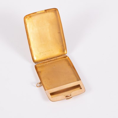 Lot 82 - A 9ct gold matchbook cover
