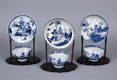 Lot 758 - Three Lowestoft blue and white tea bowls and saucers