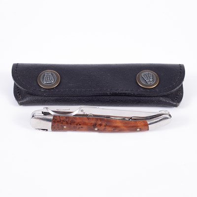 Lot 235 - A Laguiole scissor-action cigar cutter