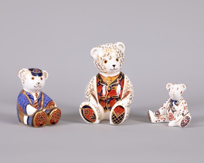 Lot 168 - Three Royal Crown Derby bears