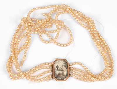 Lot 24 - A George III yellow metal mourning clasp