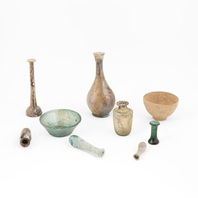 Lot 855 - A group of Roman glass artifacts