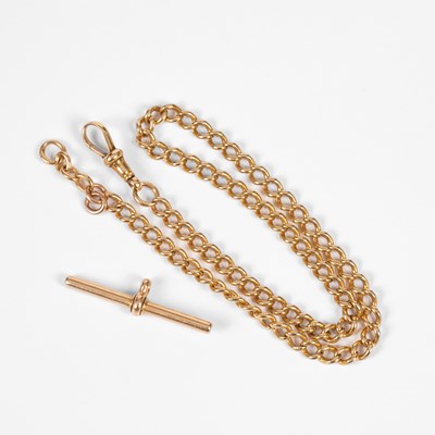 Lot 12 - An 18ct yellow gold curb link watch chain