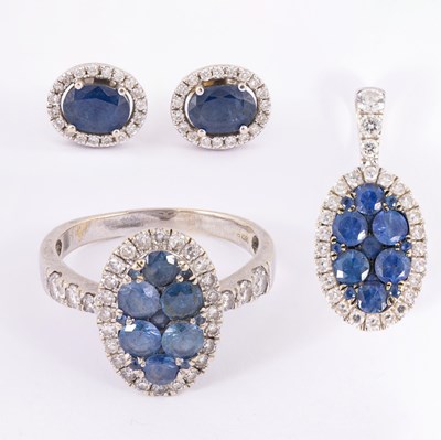 Lot 18 - The Diamond Store 18K white gold, sapphire and diamond suite