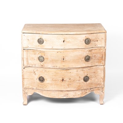 Lot 404 - An 18th Century Scandinavian pine commode