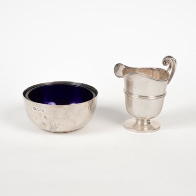 Lot 56 - A silver sugar bowl