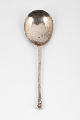 Lot 36 - A Charles I seal top silver spoon