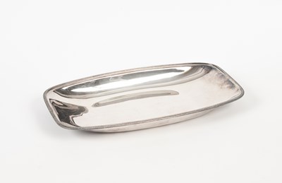 Lot 59 - An oblong silver tray