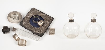 Lot 81 - Sundry silver
