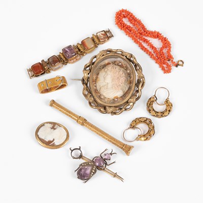 Lot 23 - A small quantity of 19th Century jewellery