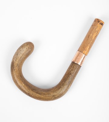 Lot 290 - A rhinoceros horn walking stick handle
