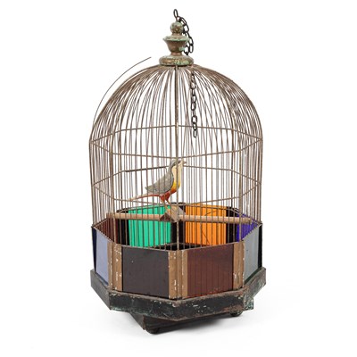 Lot 272 - A decorative birdcage
