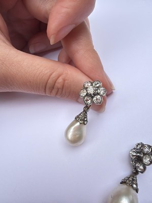Lot 20 - A pair of 19th Century natural pearl and diamond drop earrings