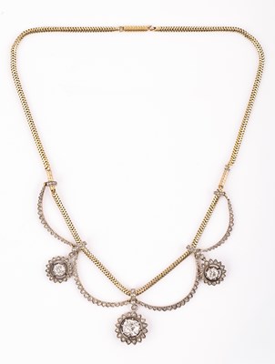 Lot 13 - A Victorian diamond necklace