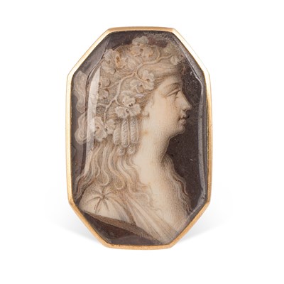 Lot 8 - A Georgian portrait miniature ring