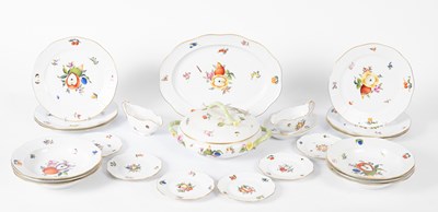 Lot 101 - A part Herend Fruits and Flowers pattern dinner service
