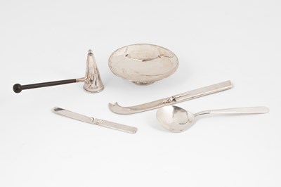 Lot 27 - A small quantity of Arts and Crafts silver