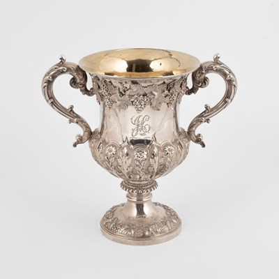 Lot 53 - A William IV silver and silver-gilt two-handled cup