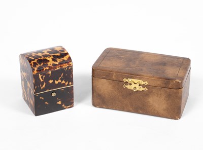 Lot 343 - An Edwardian tortoiseshell cased ink pot
