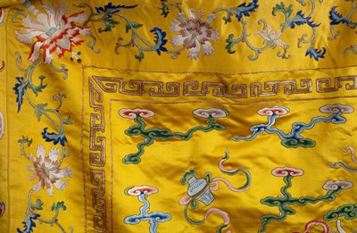 Lot 589 - A Chinese Imperial yellow ground silk and metal thread cover