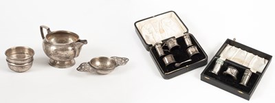 Lot 74 - Sundry silver