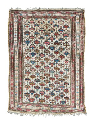 Lot 919 - A Chi Chi rug
