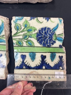 Lot 571 - A quantity of broken Iznik tiles