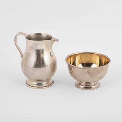 Lot 44 - A silver jug