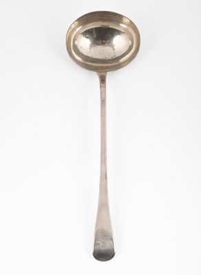 Lot 16 - A George III Old English pattern silver ladle