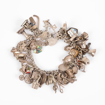 Lot 206 - A silver charm bracelet