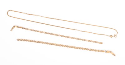 Lot 221 - An 18ct gold fine-link necklace