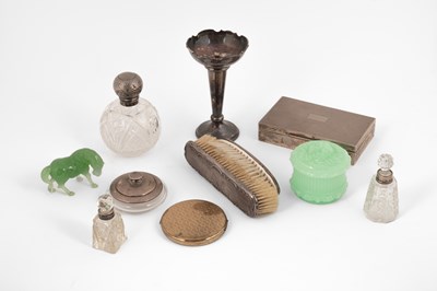 Lot 95 - A quantity of silver