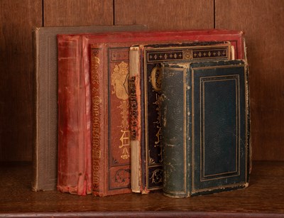 Lot 671 - Five 19th Century albums of Crests & Monograms