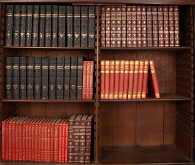 Lot 693 - [Bindings] Encyclopedia Britannica